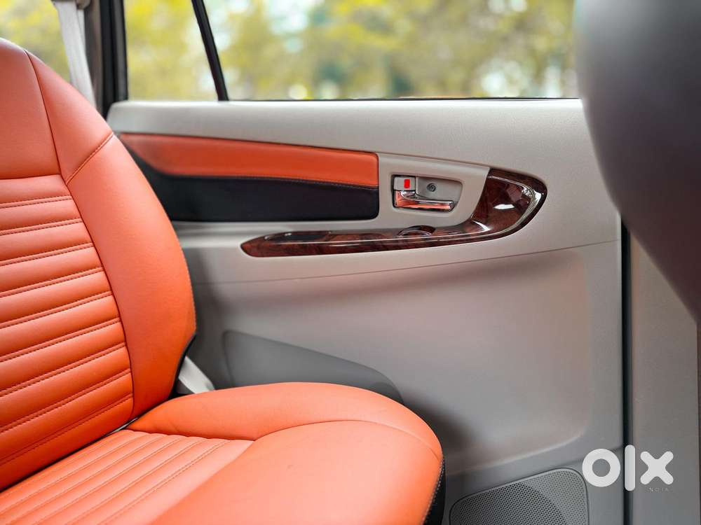 Toyota Innova 2.5 Vx 7 Str Bs-iii, 2014, Diesel