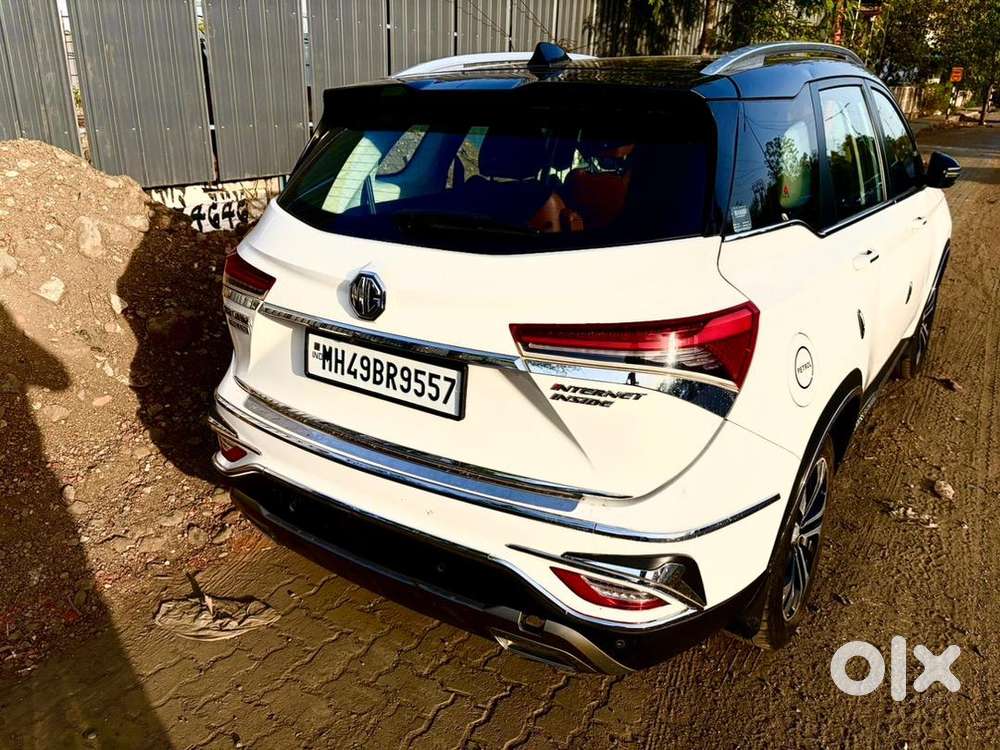 Mg Hector Plus (petrol - 2021 - 6 Seater- Top Model)