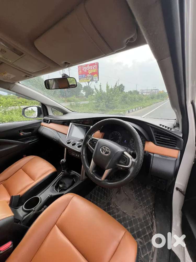 Toyota Innova Crysta 2020 Diesel Manual 78000 Km