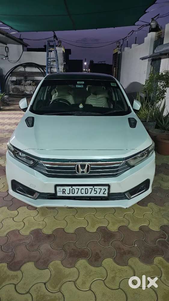 Honda Amaze Vx 2022 पेट्रोल ऑटोमैटिक