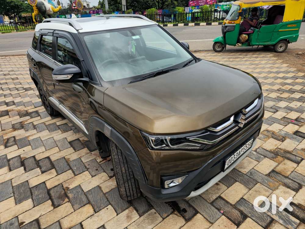 Maruti Suzuki Brezza 1.5 Zxi At Smart Hybrid Dual Tone, 2024, Petrol
