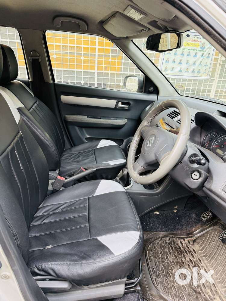 Maruti Suzuki Swift Dzire 1.2 Vxi Bsiv, 2011, Petrol