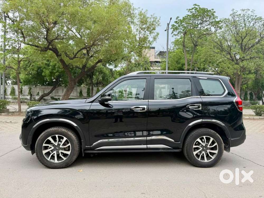 Mahindra Scorpio N Z8 L Petrol At 7 Str, 2022, Petrol
