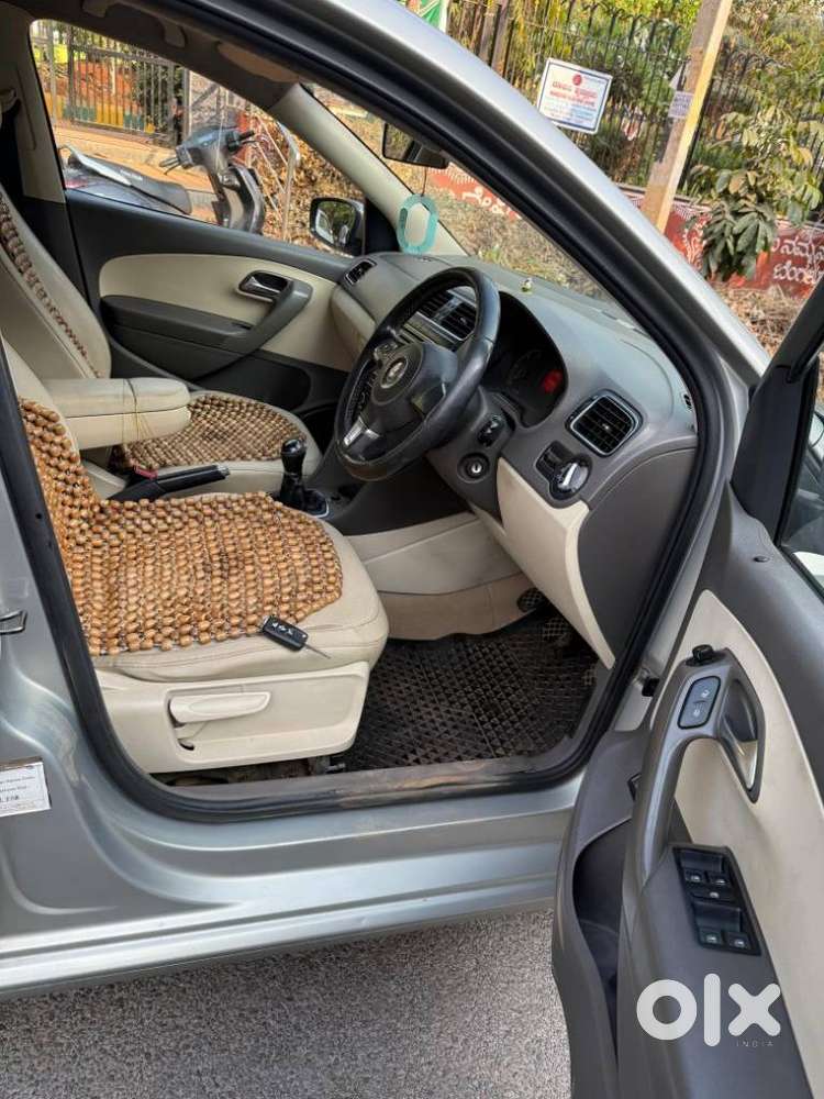 Mahindra Tuv 300 Mhawk100 T8, 2016, Diesel