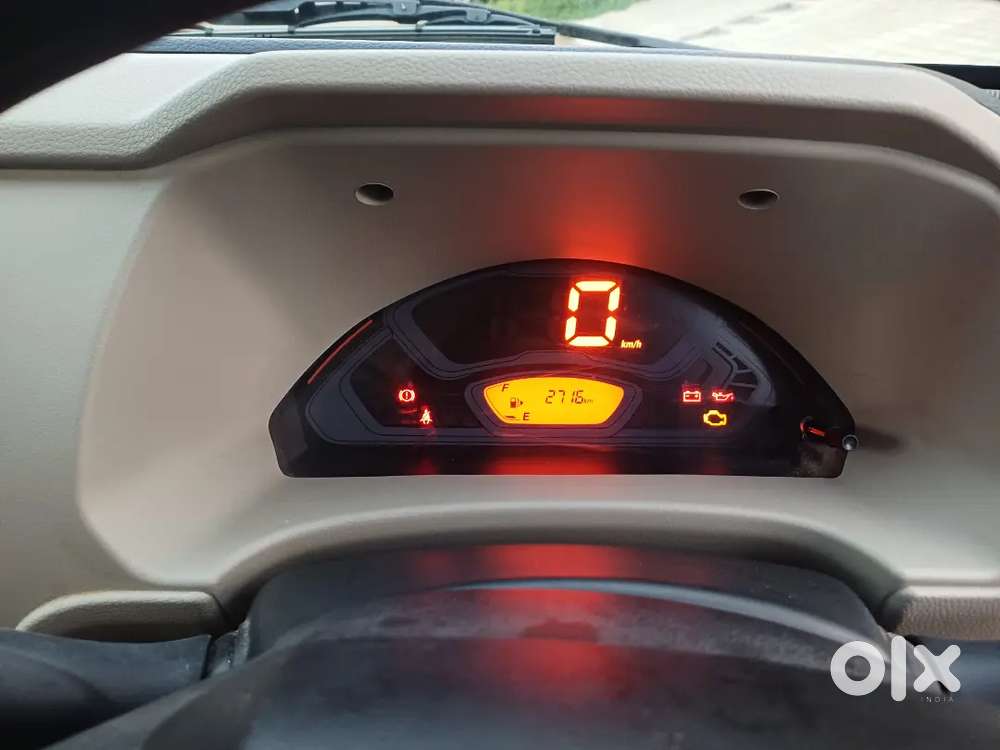 Maruti Suzuki Eeco 2025 Petrol 2716 Km Driven