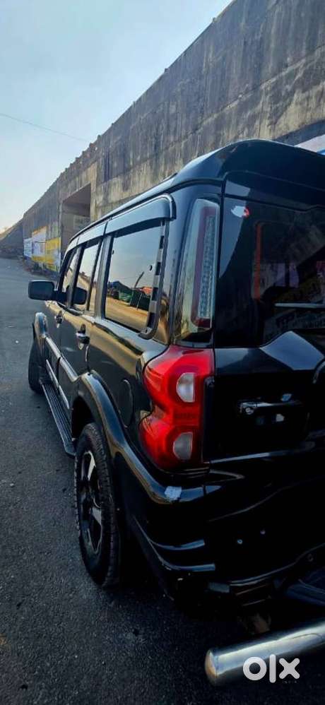 Mahindra Scorpio Classic 2.2 S 11 Mt 7 Str, 2023, Diesel