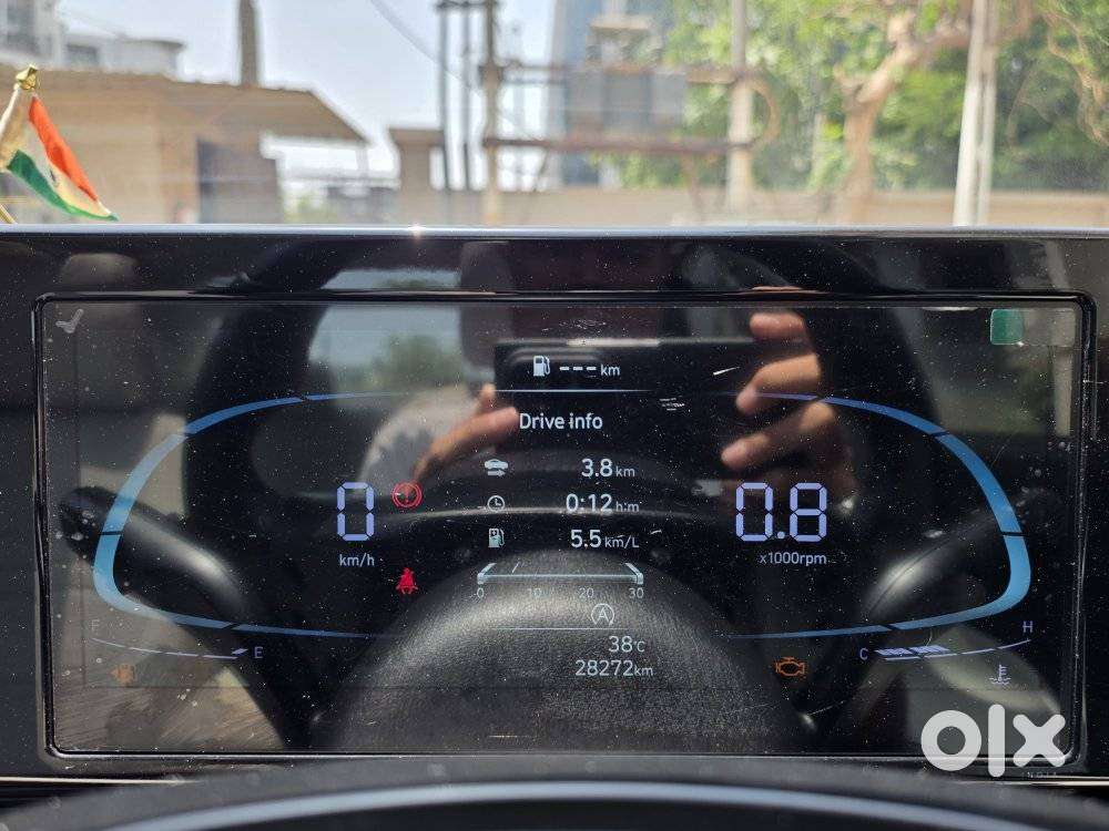 Hyundai Verna 1.5 Sx Petrol Mt, 2024, Cng & Hybrids