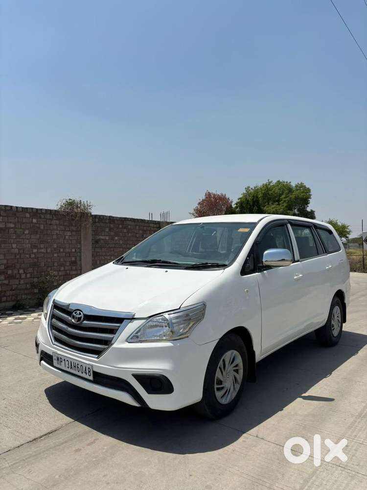 Toyota Innova 2016 Diesel Well Maintained