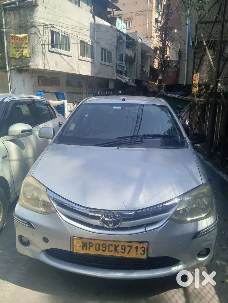 Toyota Etios 2011 Petrol 80000 Km Driven