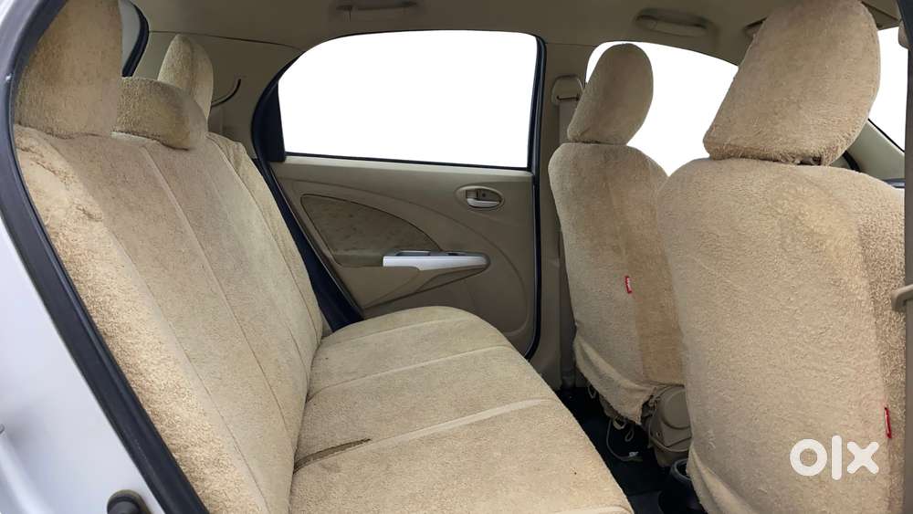 Toyota Etios Liva 1.2 V, 2017, Petrol