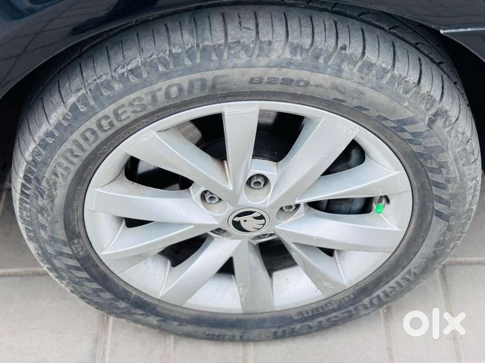 Skoda Octavia 1.8 Tsi Style Plus At, 2017, Petrol
