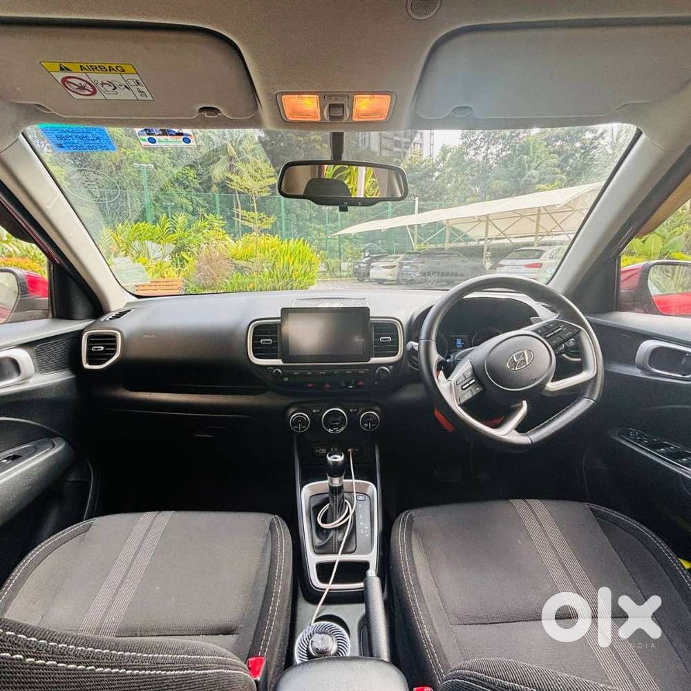 Hyundai Venue Sx Plus Sports Turbo Dct (top End, Doctor Used)