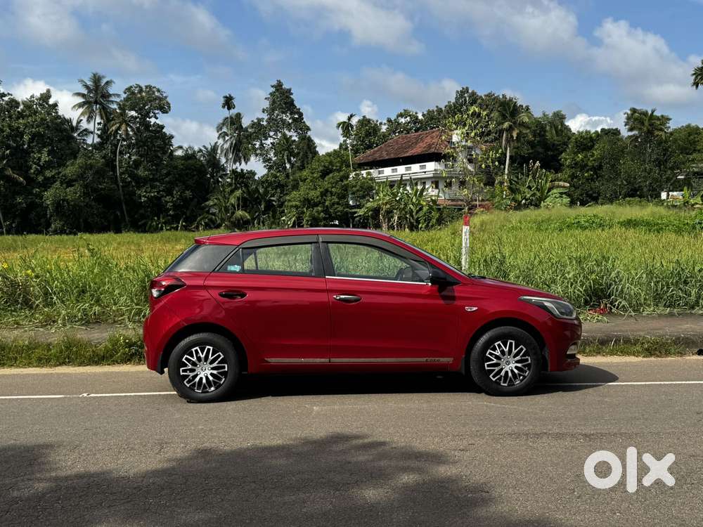 Hyundai I20 Petrol Era, 2017, Petrol
