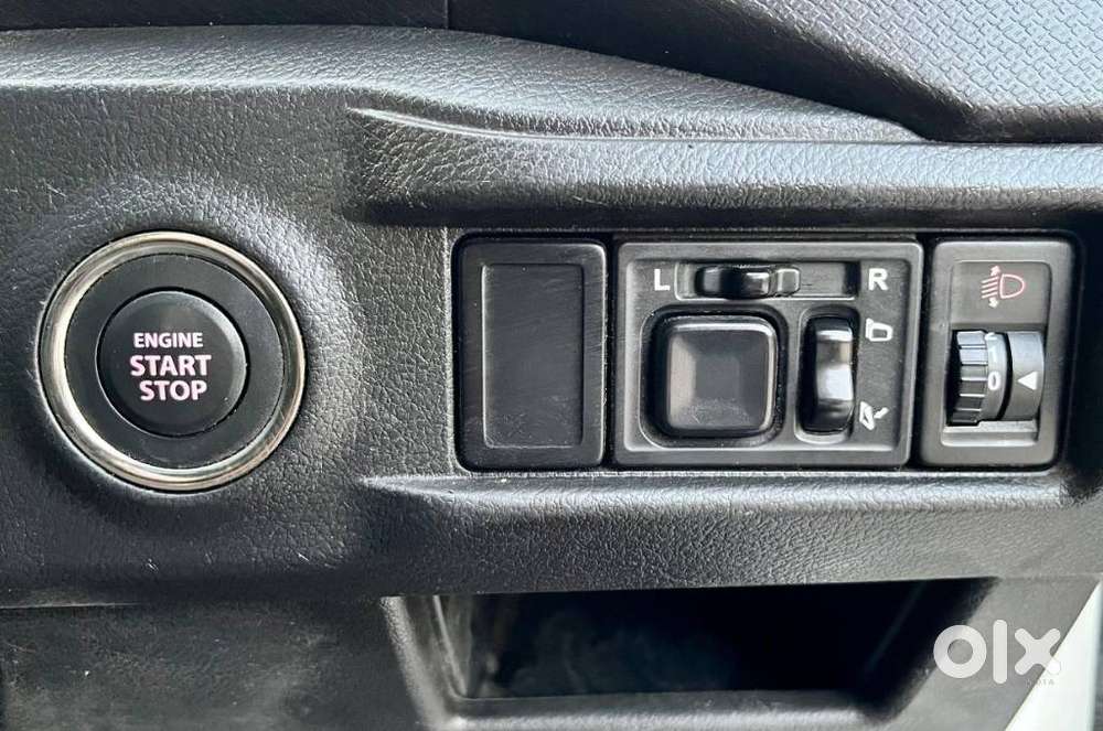 Maruti Suzuki Brezza 1.5 Vxi Smart Hybrid, 2020, Petrol
