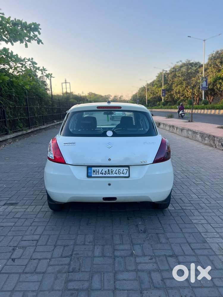 Maruti Suzuki Swift Vxi + Manual, 2014, Petrol