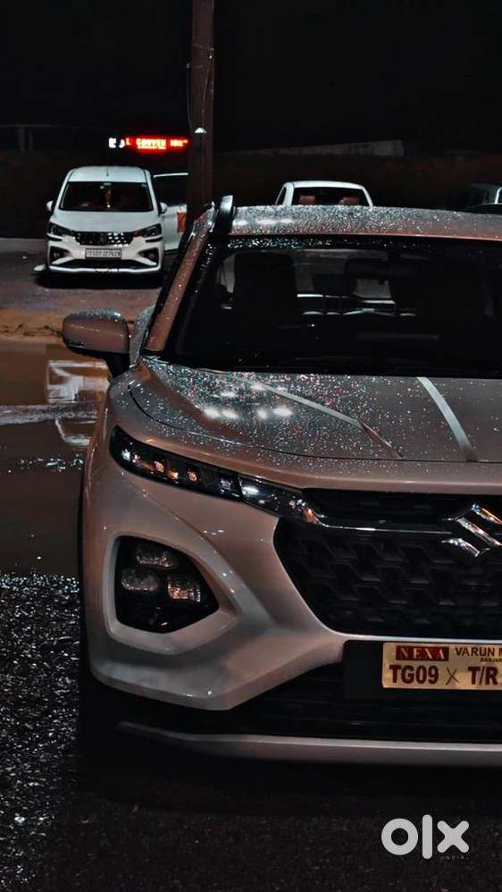 Maruti Suzuki Fronx 2025 Petrol Well Maintained Showroom Track