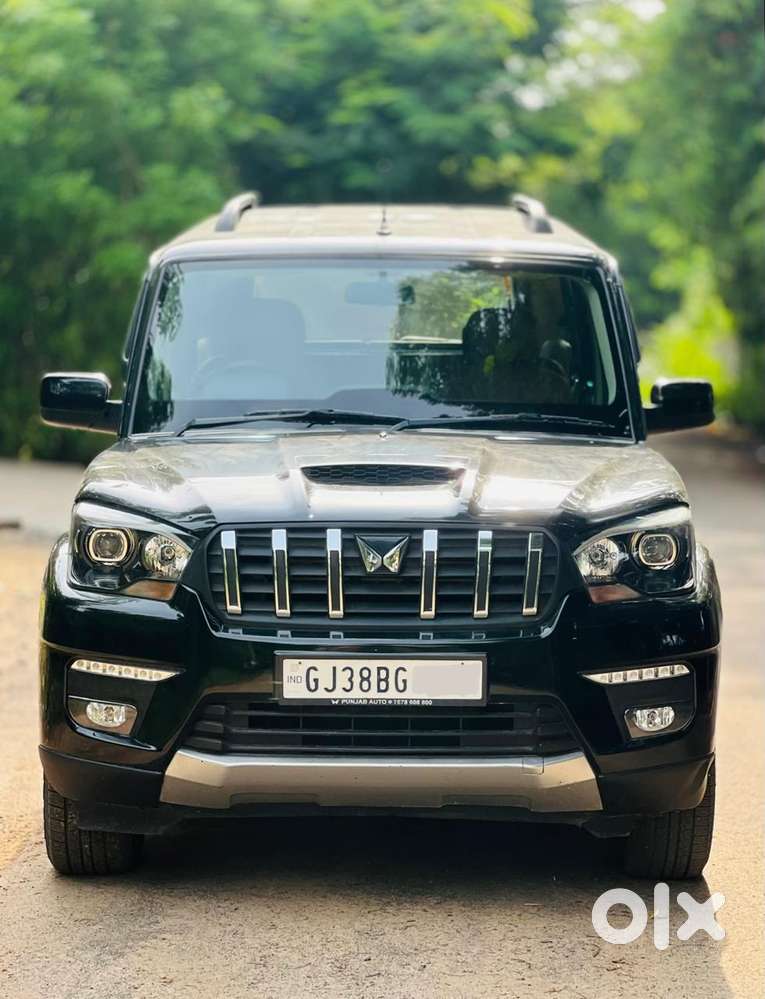 Mahindra Scorpio Classic 2.2 S 11 Mt 7 Str, 2024, Diesel