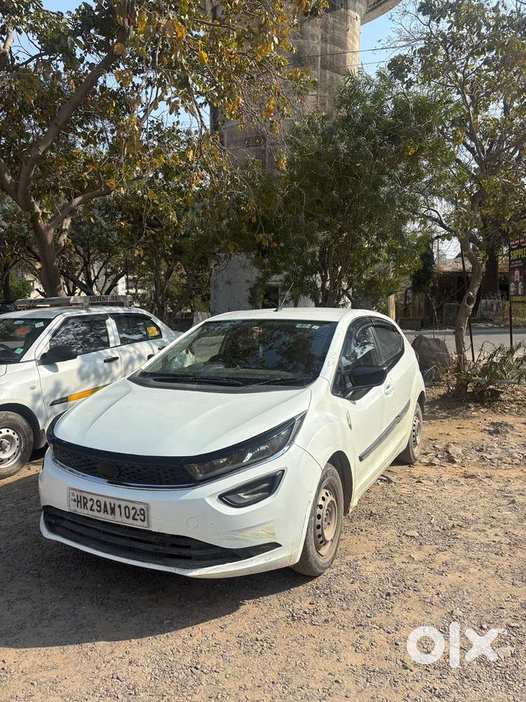 Tata Altroz 1.2 Xe 2020