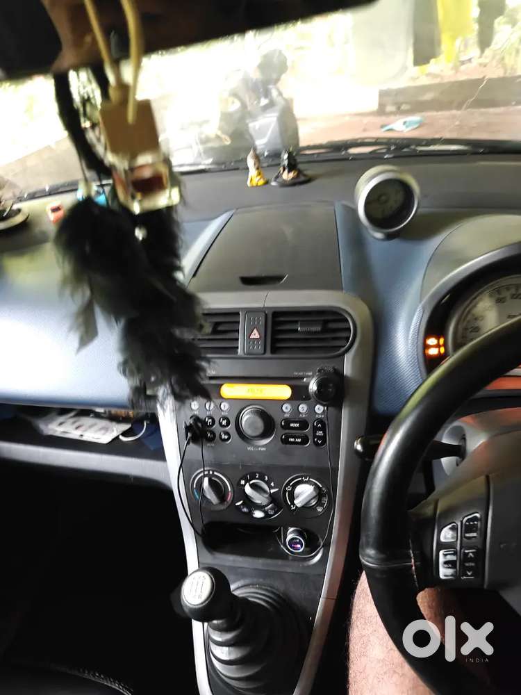 Maruti Ritz Zxi 2010