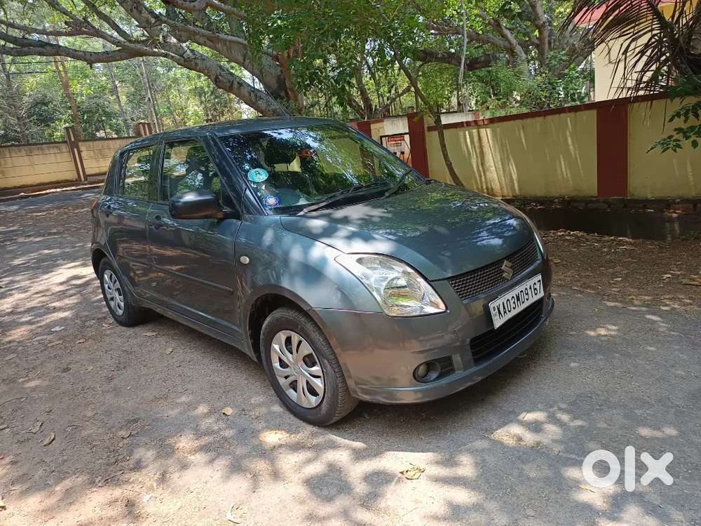 Maruti Suzuki Swift 2005 Petrol 112000 Km Driven