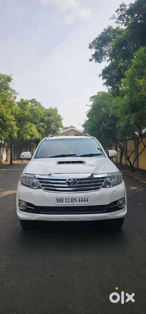 Toyota Fortuner Diesel Manual 2012