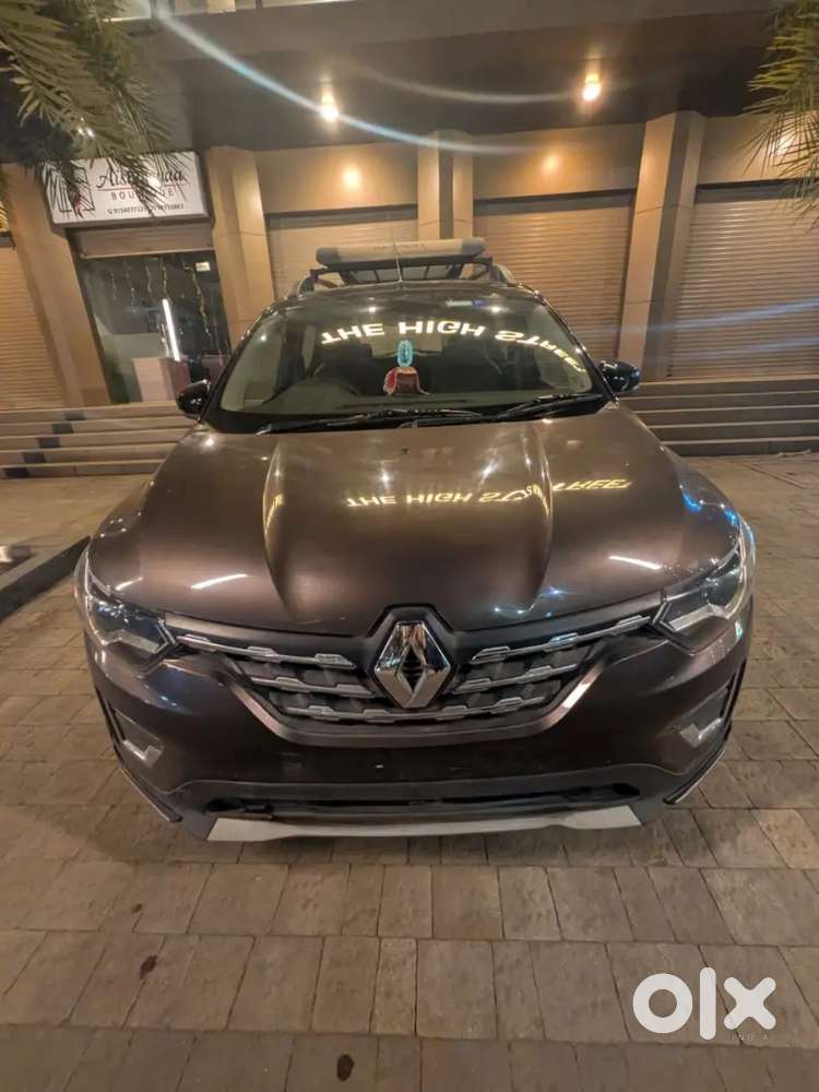 Renault Triber Petrol Amt 2023