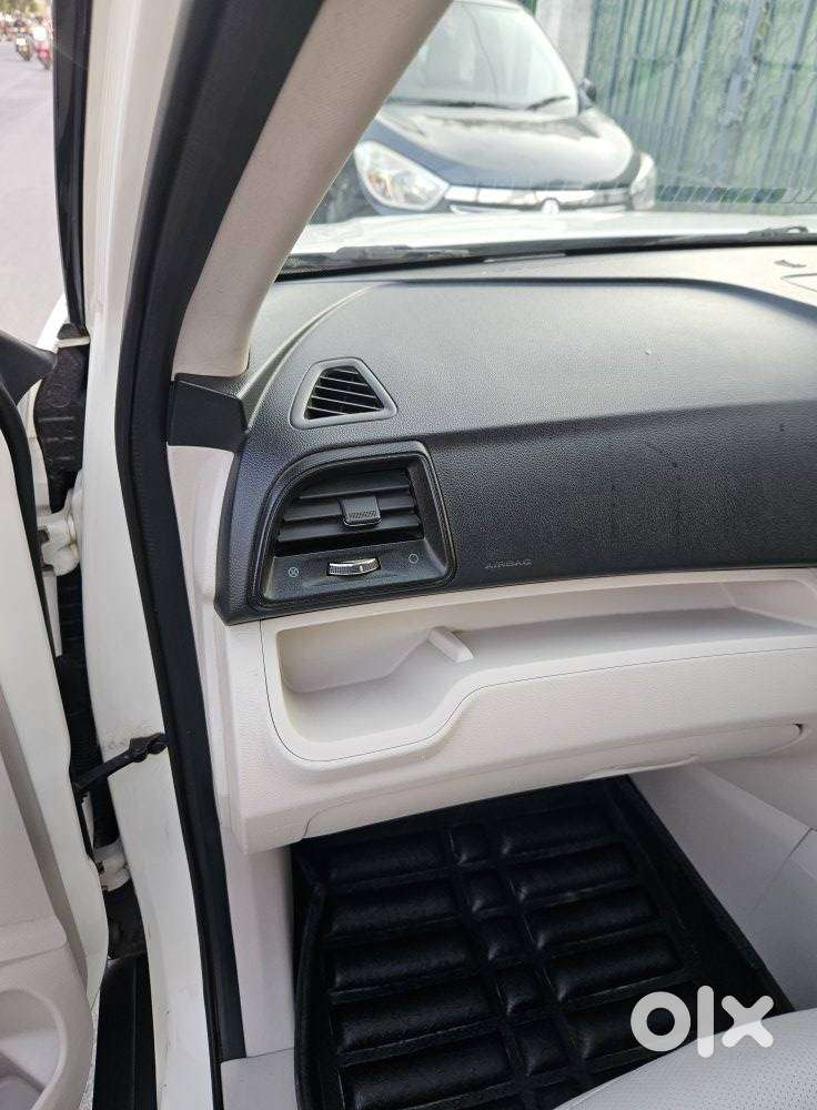 Mahindra Xuv300 W4, 2021, Petrol