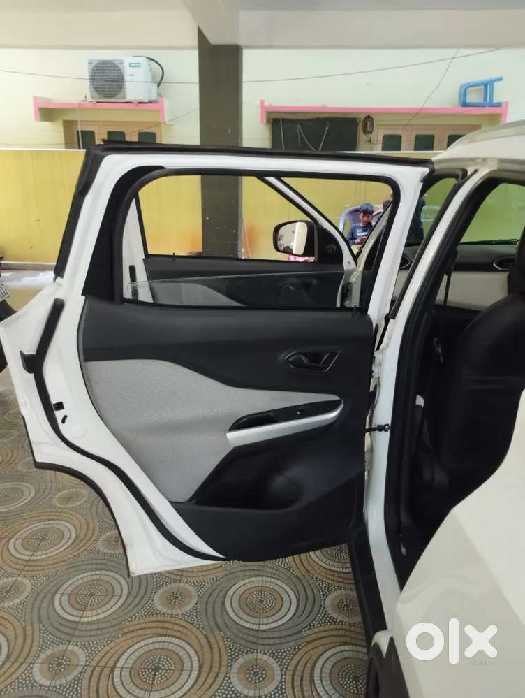 Nissan Magnite 2024 Petrol Automatic. Well Maintained