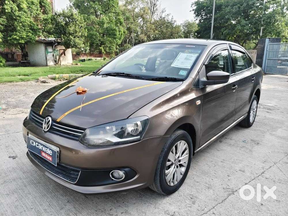 Volkswagen Vento 1.2 Tsi Highline At, 2015, Petrol
