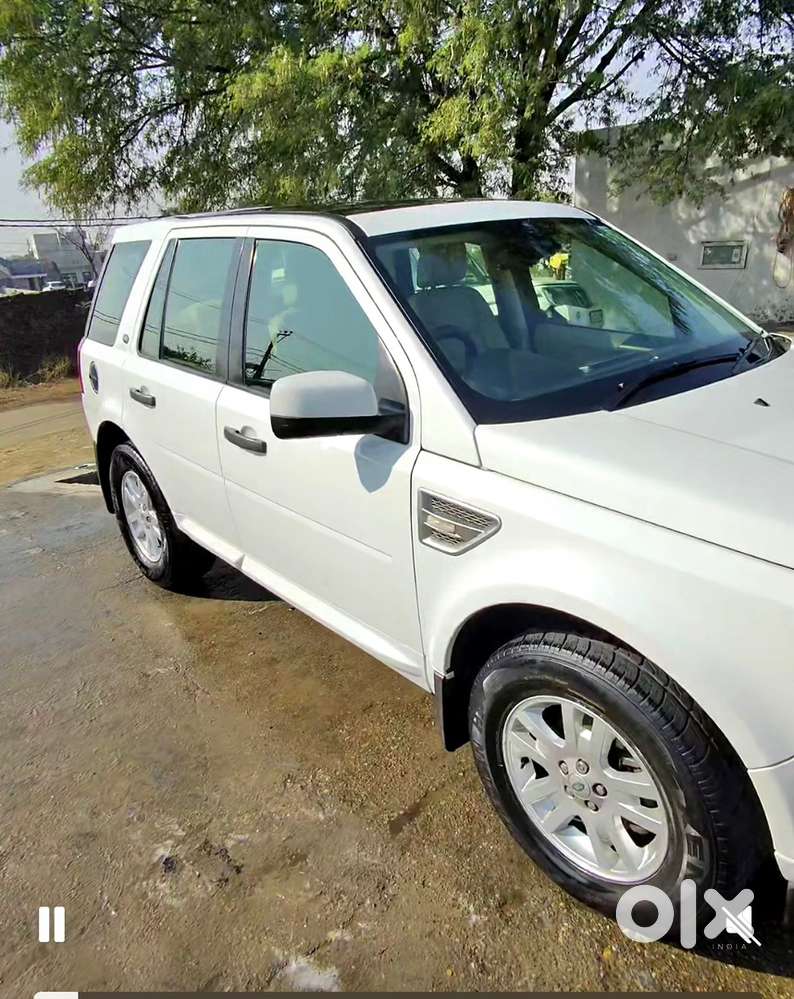 Excellent Condition Land Rover Just Like New One Doctors Owned