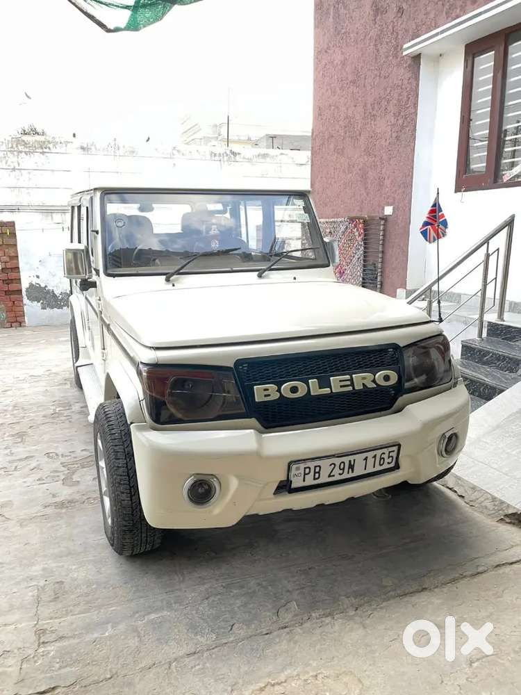 Mahindra Bolero 2012