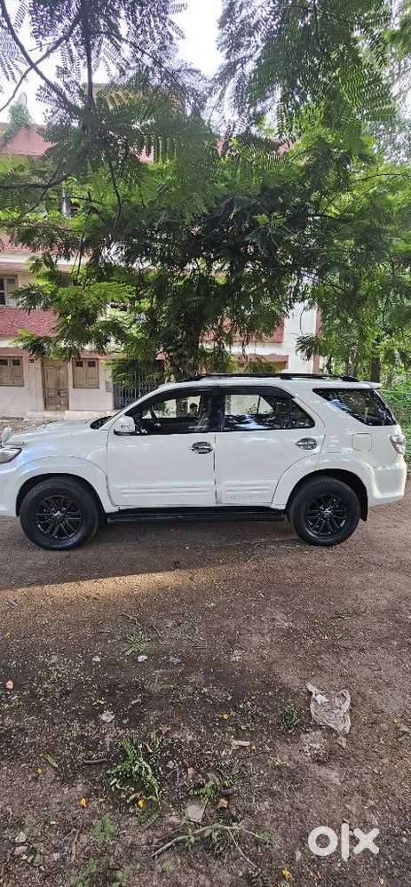 Toyota Fortuner 3.0 4x2 Automatic, 2015, Diesel