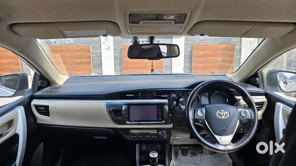 Toyota Corolla Altis 2014