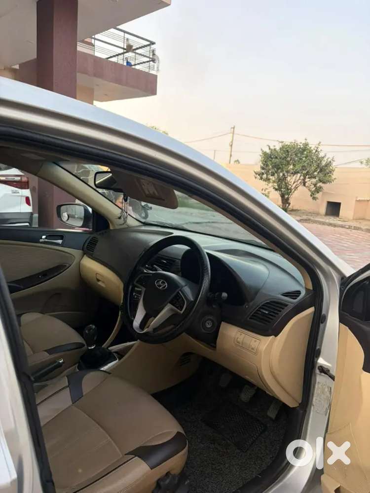 Hyundai Fluidic Verna 2013