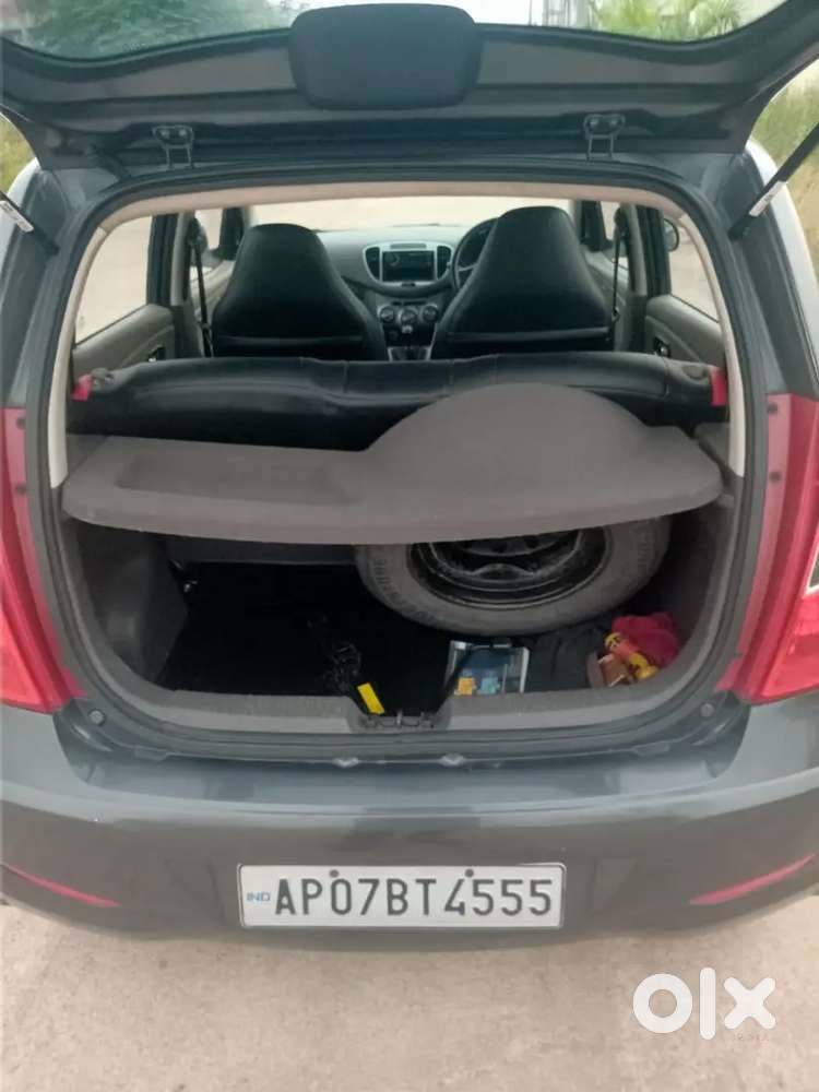 Hyundai I10 2013 Petrol 102452 Km Driven