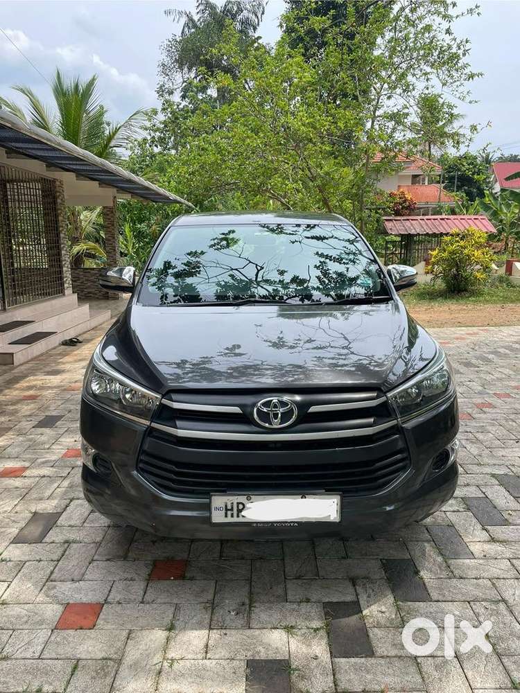 Toyota Innova Crysta 2017