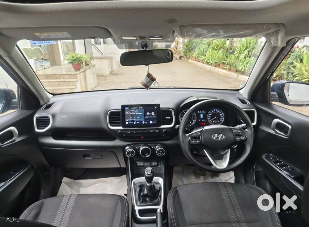 Hyundai Venue 1.0 Sx (o) Turbo Imt, 2022, Petrol