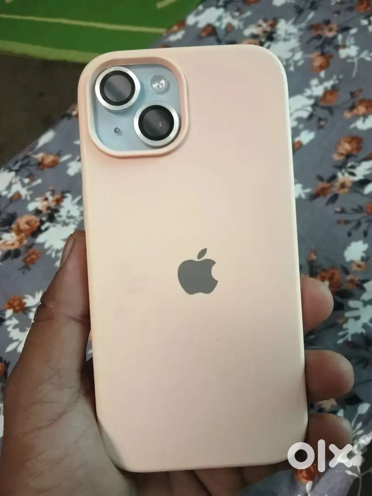 I phone 15 in good condition battery 90