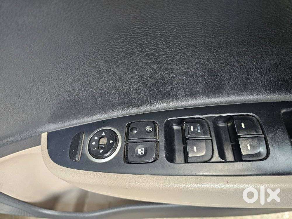 Hyundai Grand I10 Sportz 1.2 Kappa Vtvt, 2016, Petrol