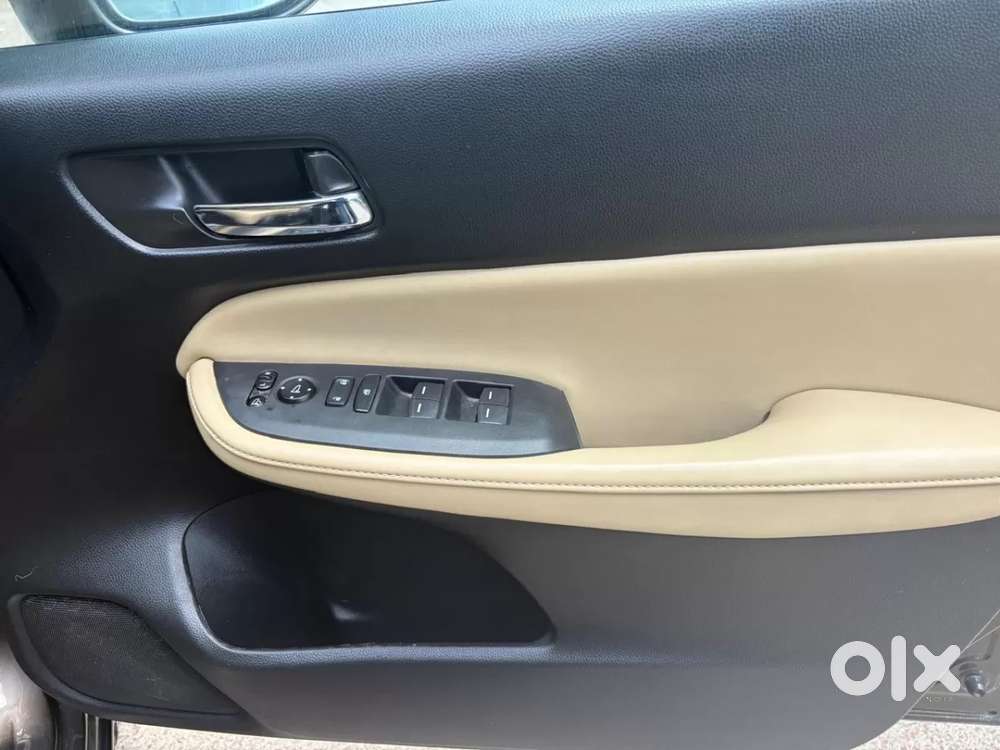 Honda City Zx Petrol Cvt, 2023, Petrol