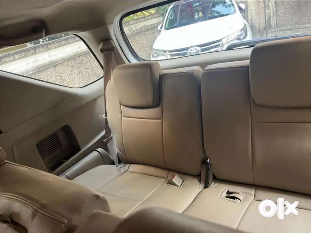 Toyota Fortuner 2010