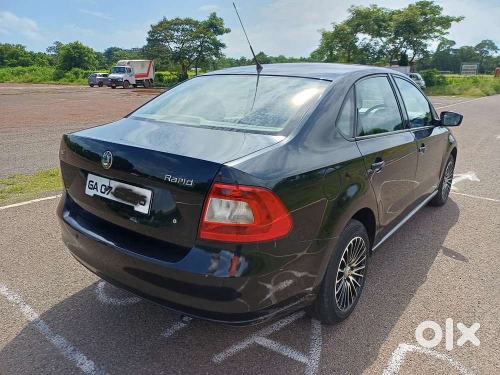Skoda Rapid 1.6 Mpi At Elegance, 2012, Petrol