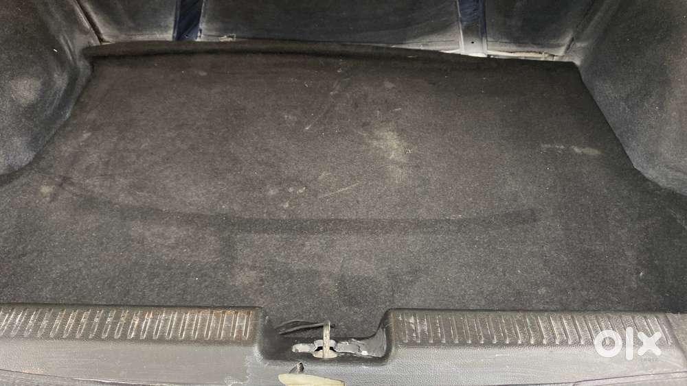 Maruti Suzuki Swift Dzire Amt Vdi, 2018, Diesel