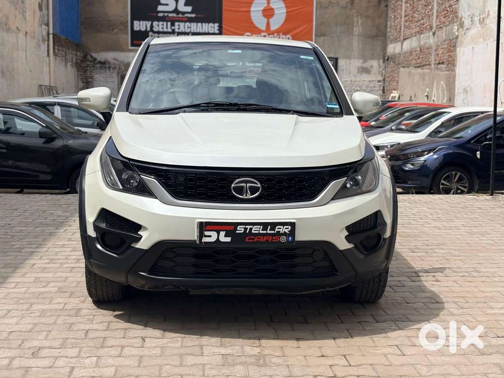 Tata Hexa Xe, 2017, Diesel