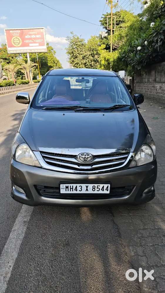 Toyota Innova 2009 Diesel 7 Str