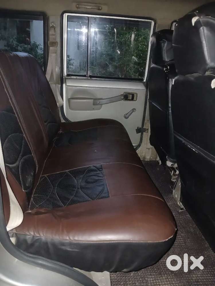 Mahindra Bolero Sle October 2012