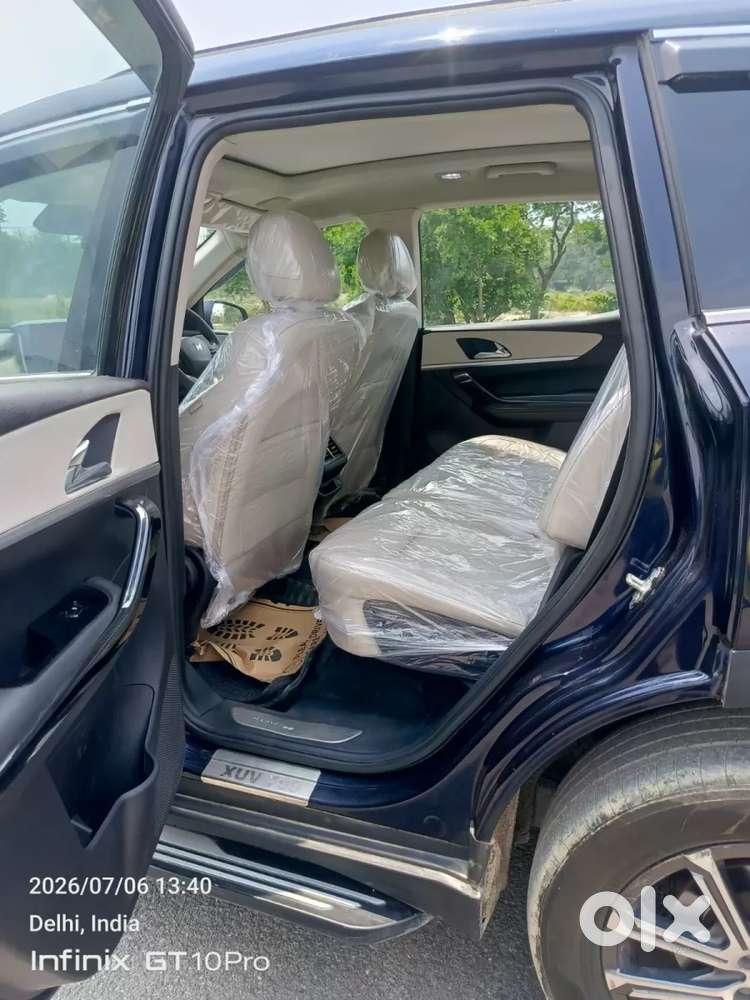 Mahindra Xuv700 2.2 Ax 7 Diesel At Luxury Pack Str, 2024, Diesel