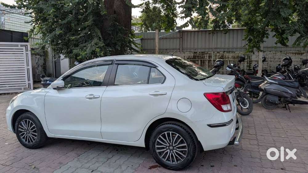 Maruti Suzuki Dzire Zxi Plus Ags, 2022, Petrol