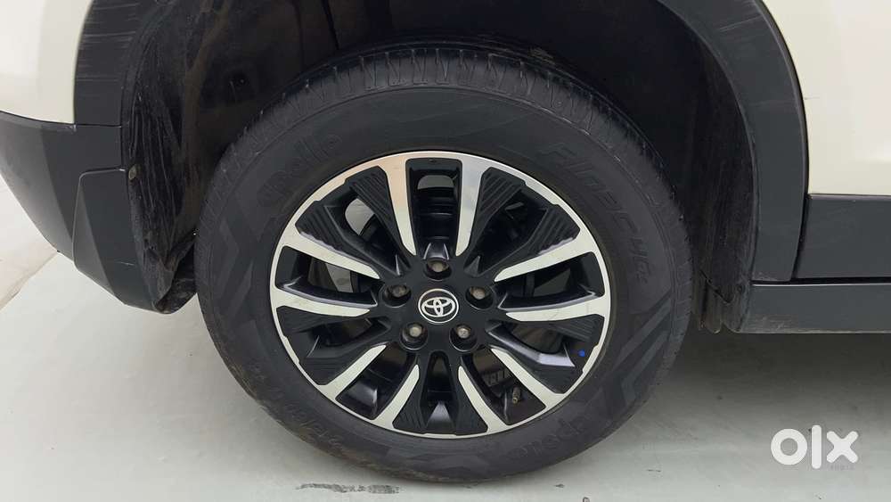 Toyota Urban Cruiser Cruiser Premium, 2022, Petrol