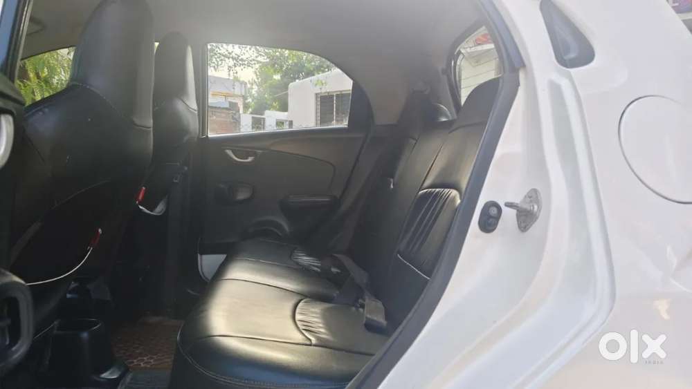 Honda Brio Vx Mt, 2017, Petrol